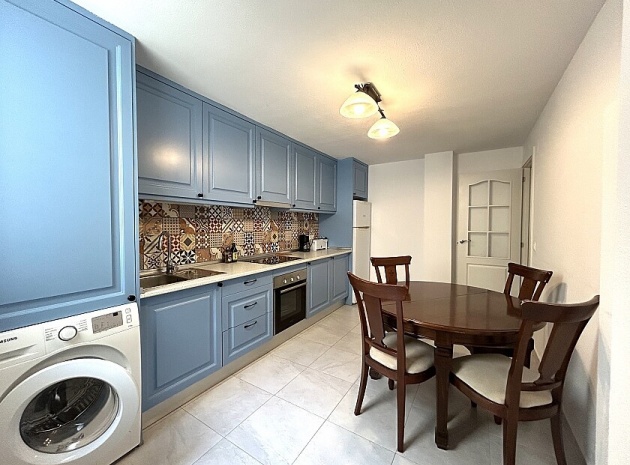 Resale - Apartment - Torrevieja - Playa del Acequión