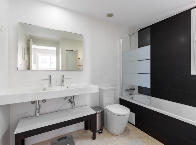 Resale - Apartment - Punta Prima - La Recoleta
