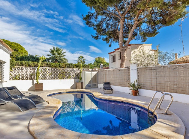 Wederverkoop - Villa - Punta Prima