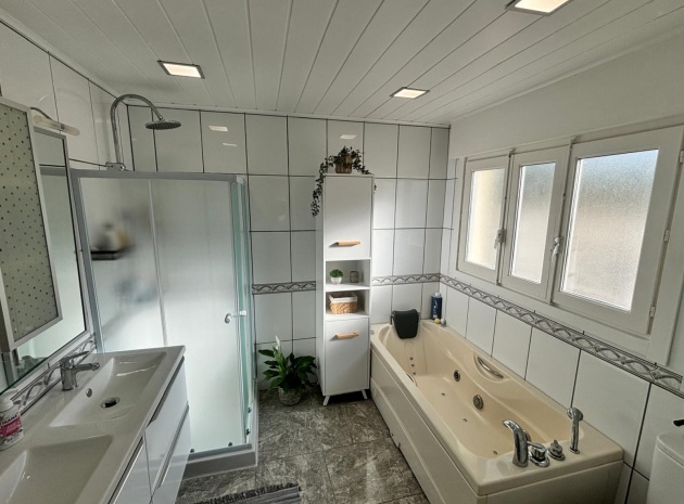 Återförsäljning - Villa - Ciudad Quesada
