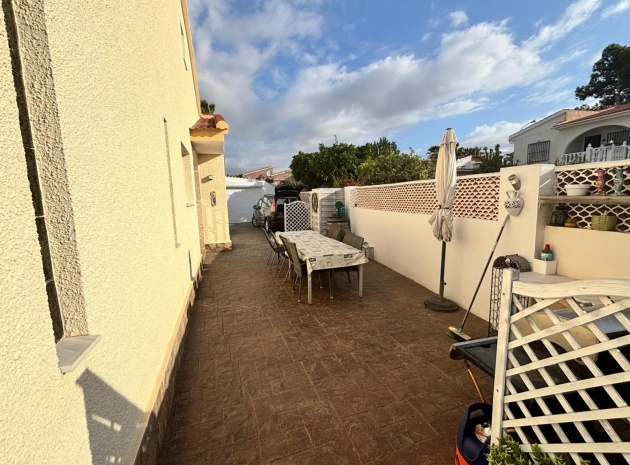 Återförsäljning - Villa - Ciudad Quesada