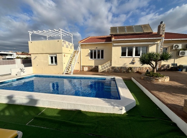 Återförsäljning - Villa - Ciudad Quesada