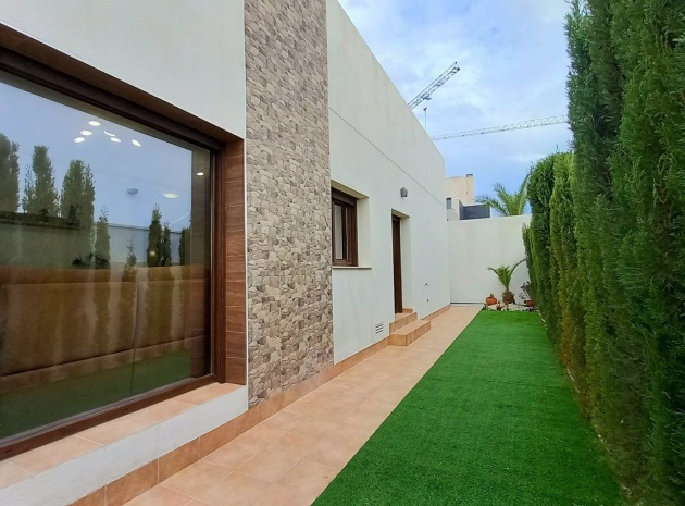 Resale - Villa - Rojales
