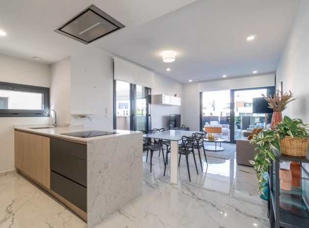 Resale - Apartment - Los Altos - Res. El Amanecer