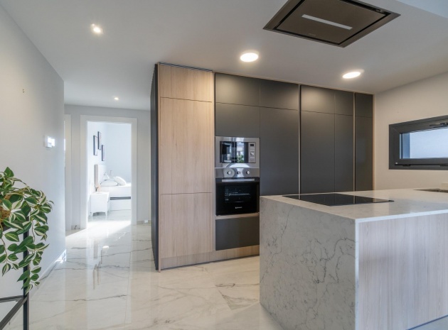 Resale - Apartment - Los Altos - Res. El Amanecer