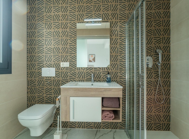 Resale - Apartment - Los Altos - Res. El Amanecer