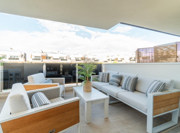 Resale - Apartment - Los Altos - Res. El Amanecer