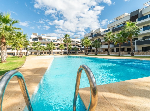 Resale - Apartment - Los Altos - Res. El Amanecer