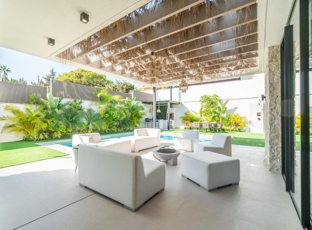 Resale - Villa - Los Balcones
