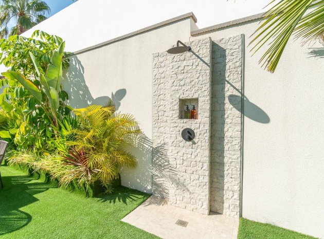 Resale - Villa - Los Balcones