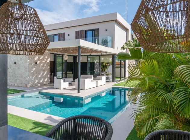 Resale - Villa - Los Balcones