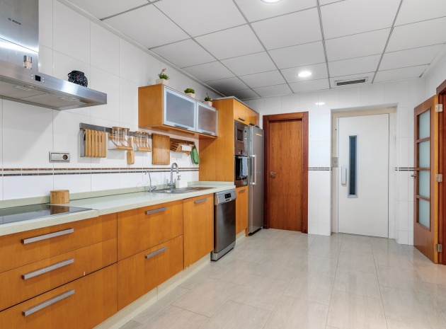 Resale - Townhouse - Guardamar del Segura - beachside