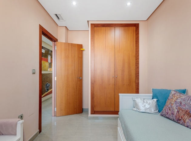 Resale - Townhouse - Guardamar del Segura - beachside