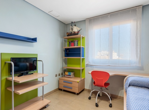 Resale - Townhouse - Guardamar del Segura - beachside