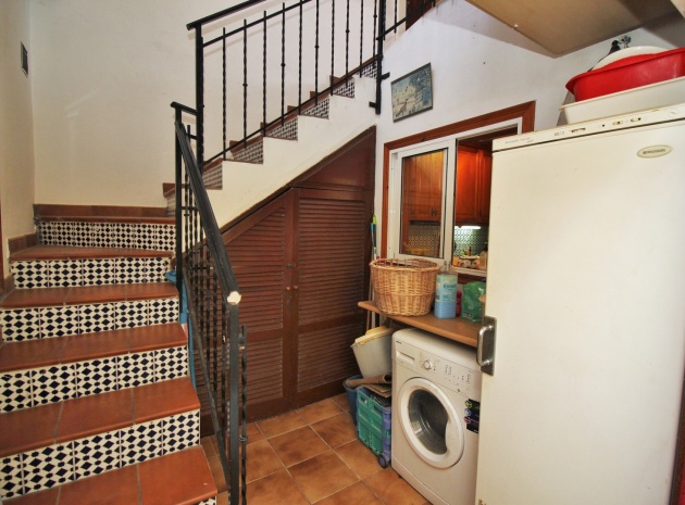 Resale - Townhouse - Villamartin - lomas del golf