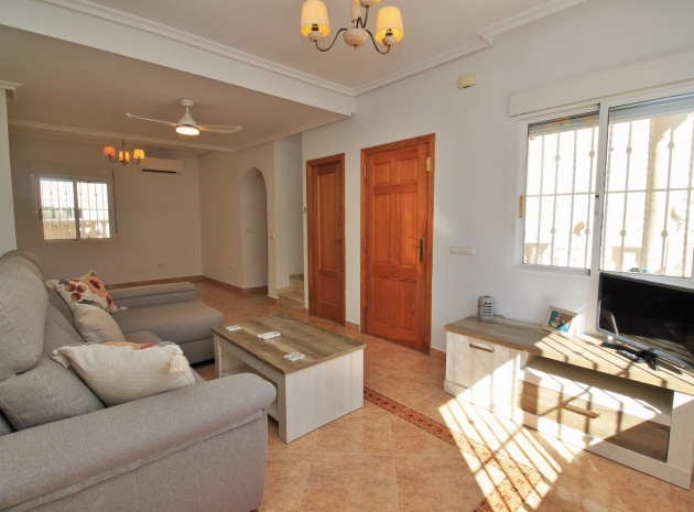 Wiederverkauf - Villa - Playa Flamenca - La Pinada