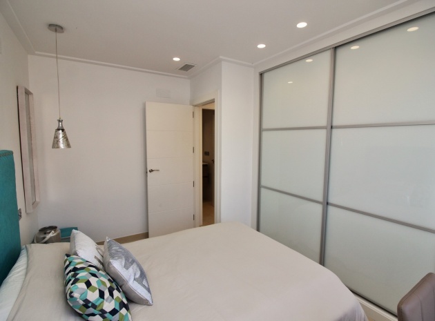 Resale - Villa - Villamartin - PAU 26