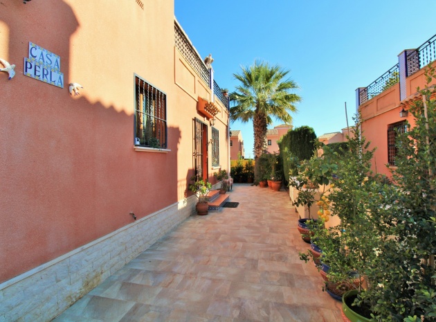 Wiederverkauf - Villa - San Miguel de Salinas