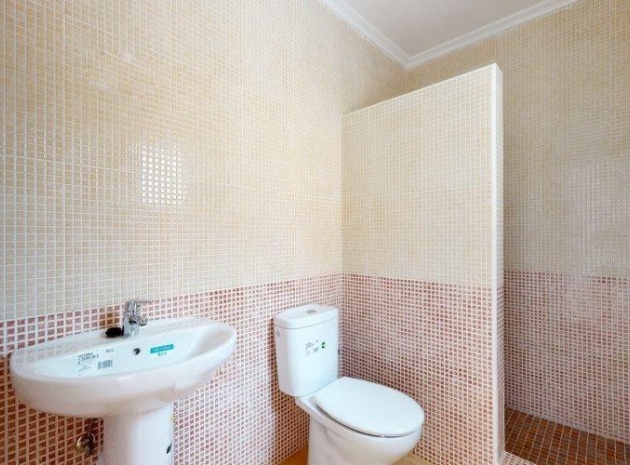 Resale - Villa - San Miguel de Salinas - Res. Los Alcores