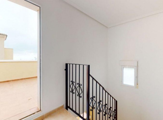 Resale - Villa - San Miguel de Salinas - Res. Los Alcores