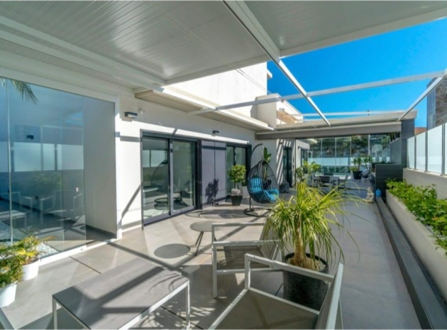 Resale - Villa - Cabo Roig - aguamarina