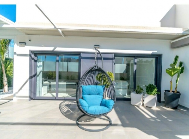 Resale - Villa - Cabo Roig - aguamarina