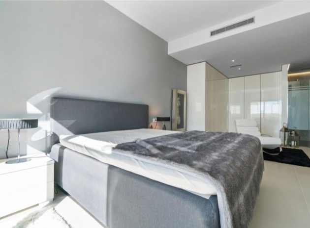 Resale - Villa - Cabo Roig - aguamarina