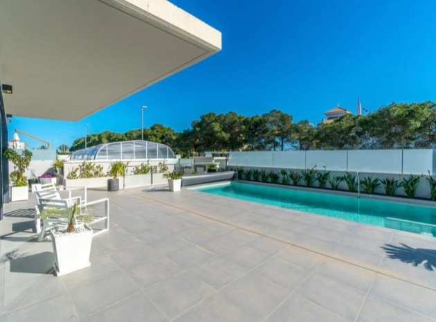 Resale - Villa - Cabo Roig - aguamarina