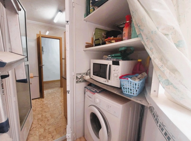 Resale - Apartment - Torrevieja - Centro