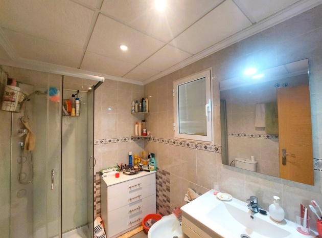 Resale - Apartment - Torrevieja - Centro