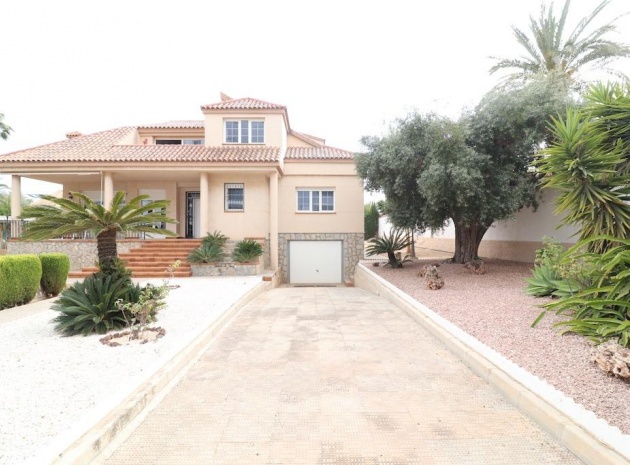 Revente - Villa - Mil Palmeras - riomar