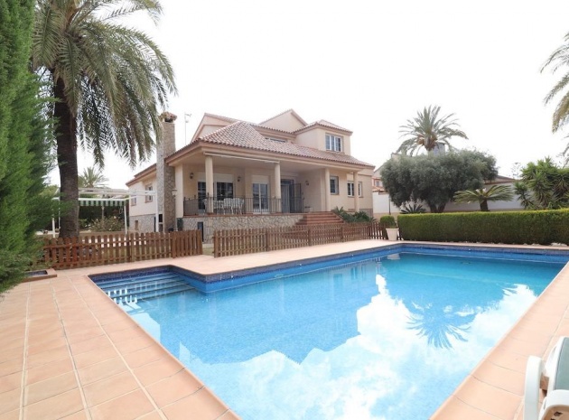 Revente - Villa - Mil Palmeras - riomar