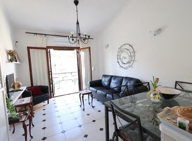 Resale - Apartment - Torrevieja - Los Frutales