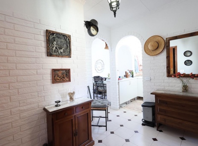 Resale - Apartment - Torrevieja - Los Frutales