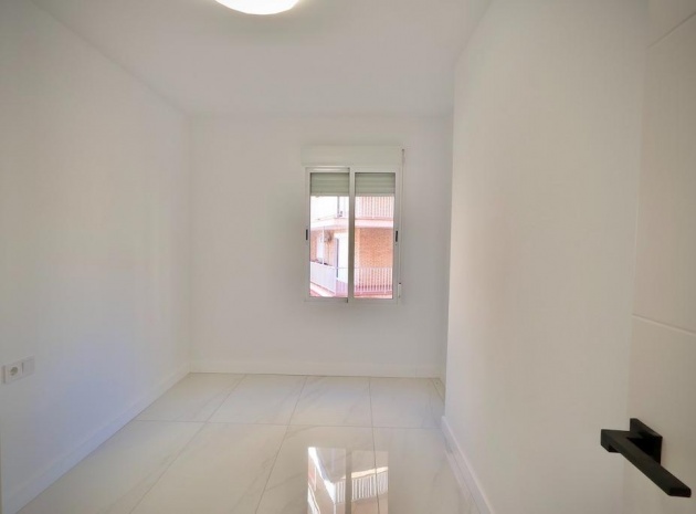 Wederverkoop - Appartement - Torrevieja - Playa Del Cura