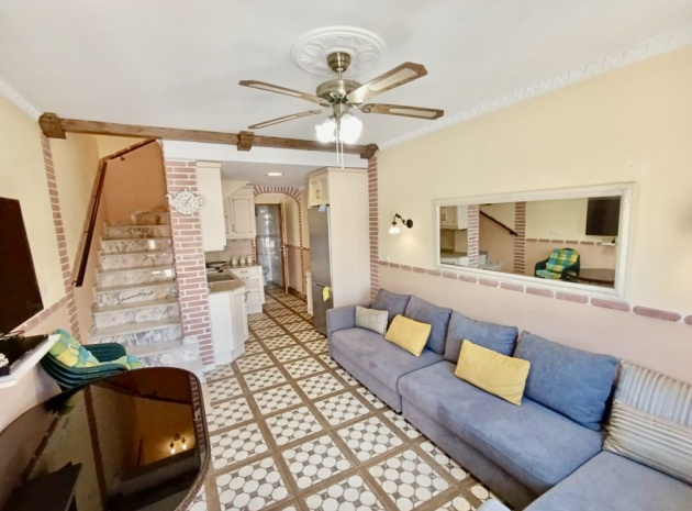 Resale - Townhouse - La Florida  - La Florida