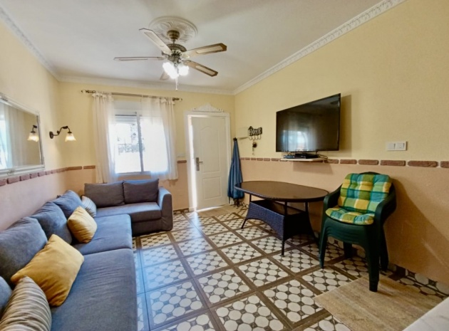 Resale - Townhouse - La Florida  - La Florida