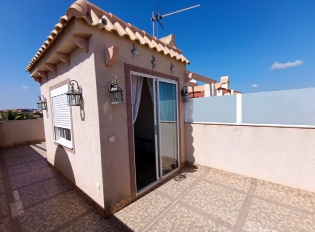 Resale - Townhouse - La Florida  - La Florida