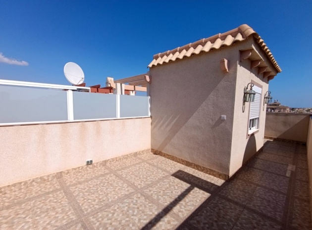 Resale - Townhouse - La Florida  - La Florida