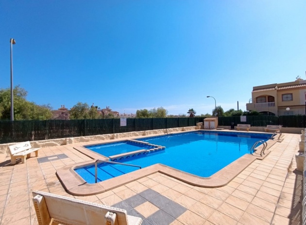 Resale - Townhouse - La Florida  - La Florida