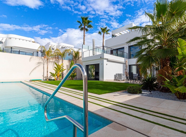 Resale - Villa - La Marina