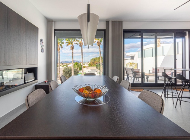 Resale - Villa - La Marina