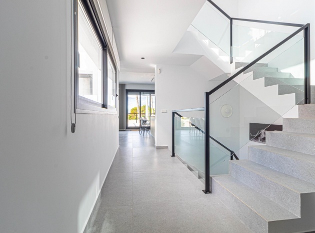 Resale - Villa - La Marina