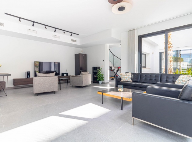 Resale - Villa - La Marina