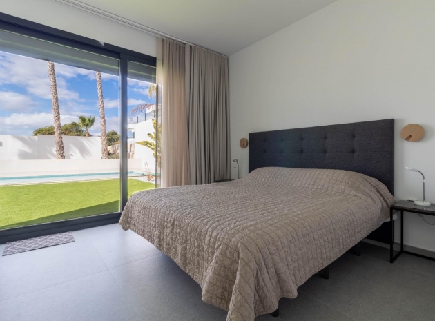 Resale - Villa - La Marina
