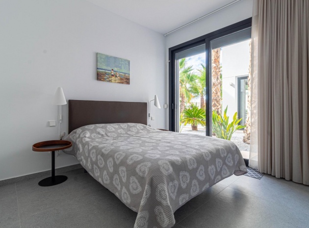 Resale - Villa - La Marina