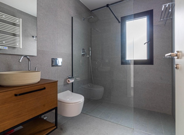 Resale - Villa - La Marina