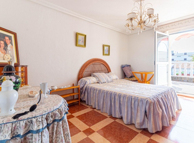 Resale - Townhouse - Cabo Roig - la regia