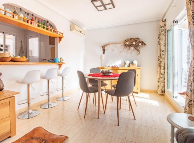 Resale - Townhouse - Mil Palmeras - riomar
