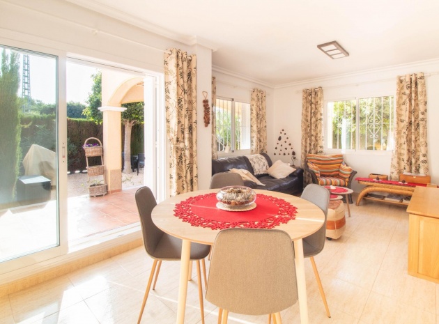 Resale - Townhouse - Mil Palmeras - riomar
